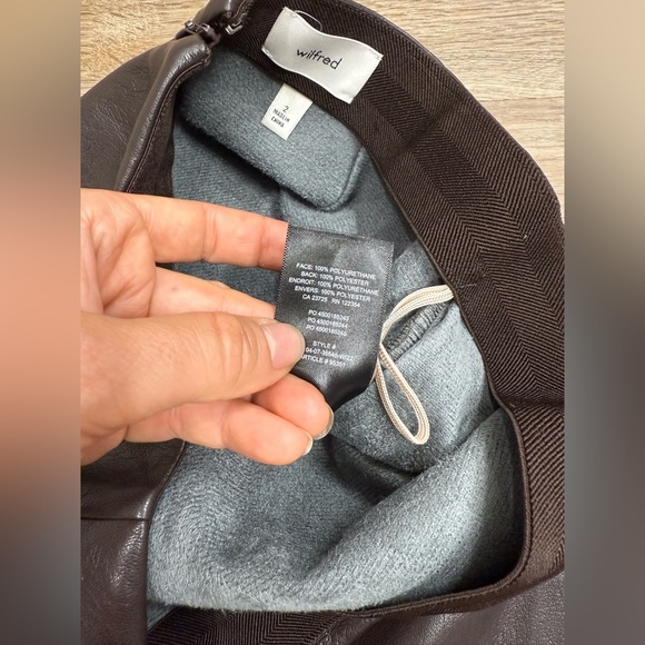 Aritzia High-waisted Vegan Leather mini wrap skirt Size XS-S - Picture 8 of 10